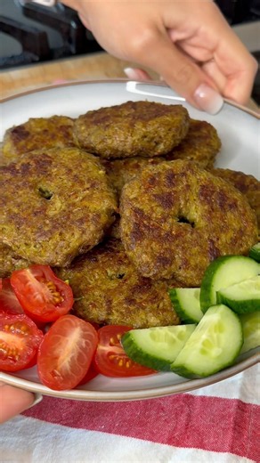 Crispy potato and beef patties #easy #groundbeef #dinner #idea #recipe #cooking #food