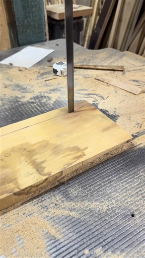 Ekim Bulut Tasarım Atölyesi on Instagram: "Kestane ağacı. Usta eli. Zaman. Her parça el yapımı. Aynısı yok. → Sınırlı üretim. DM. ____ Chestnut wood. The hand of a master. Time. Each piece handcrafted. One of a kind. → Limited production. DM."