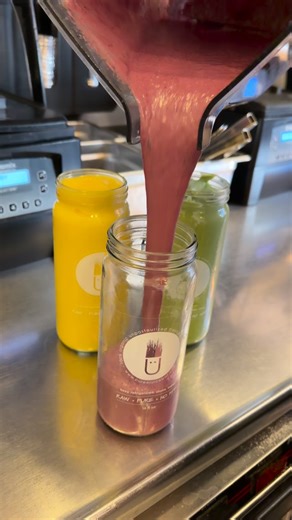 New year. Same standards. Our first smoothie pick-up order of January 1, 2026. ✨ 💛Sunshine 💚Green Haze 💜Berry 100% organic plant based smoothies, bottled in glass, crafted for nourishment. Find us on Uber Eats, Door Dash, Grub Hub and Chow Now. Or download our App. and order and pick up direct. #organicsmoothies #functionalsmoothies #drinktherainbow #nourish #puree | Purée Juice Bar