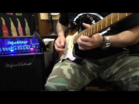 ストラトが欲しくなるサウンド♪