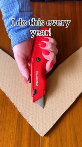 How to make a Giant Balloon Heart! ❤️ Fun Valentines craft using cardboard and balloons to make a giant Heart decoration! Perfect for a Valentines party! #balloons #balloondecor #party #classroom #valentines #craft | Jeff & Lauren