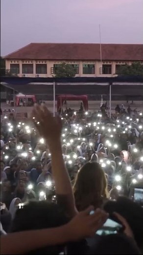 PECAAAHHHH...!!! SEDIIHHHH..!!! SAMPAI JUMPA - ENDANK SOEKAMTI ( TAMI AULIA COVER )