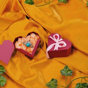 24K views · 50 reactions | No-Fuss, Big Impressions - Unforgettable DIY Gift Ideas That Anyone Can Make | 5-Minute Crafts GIRLY | Facebook