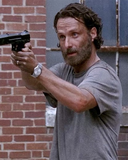 Was Rick’s Cop Command in TWD S5E7 Chillingly Iconic?#youtubeshorts #movie #shorts