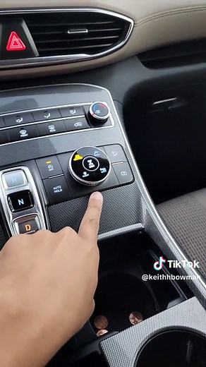 2023 Hyundai Santa Fe SE Interior Review
