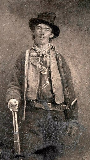 Today we celebrate (possibly) the 165th birthday of Billy the Kid, one of the Wild West’s most notorious and enduring legends. While we know Billy was born in 1859, his exact birthdate remains a mystery—some say it was September 17, while others argue for November 23. Either way, there’s no denying the mark he left on history. From his early years as an orphaned teenager to his infamous role in New Mexico’s Lincoln County War, Billy lived a life of crime and adventure that ended in a fatal showd