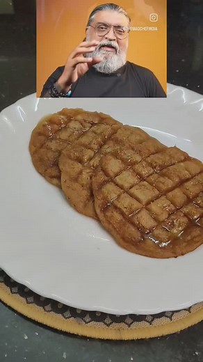 Nanjil Curry Leaves on Instagram: "Delicious Dosa Waffles menu curated by @themadchefindia @eatitude_consultants Dosa Waffle menu curated by TheMadChefIndia: Ingredients: - Dosa Batter-2 cups - Bananas-3 small, chopped - Jaggery-1/2 cup, grated or chopped - Cardamom Powder- 1 tsp - Pepper Powder-1/2 tsp -Butter-3 tbspn -Honey /Chocolate sauce -1 tspn #DosaWaffle#TheMadChefIndia#IndianStreetFood#FusionFood#HealthySnacks#BananaWaffle#DosaRecipe#QuickRecipes#Foodie#YummyInMyTummy#DessertIdeas#Waffl