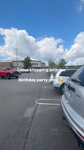 3K views · 26 reactions | Any tips/ideas for a bluey birthday party much appreciated 﫶 #homesteadmama #cooking #foodfromscratch #birthdaypartyprep #blueybirthdayparty | Living With Becca | Facebook