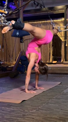 World's Deepest Stretch Technology on Instagram: "Too Beautiful to Be Training 😱✨ Slow movement. Soft light. Total control. She’s suspended on the Pravilo Stretching Machine, moving with a calm that feels unreal. Every line is clean, every transition effortless — like strength learned how to be gentle. This isn’t about pushing limits. It’s about refining them. The kind of movement you don’t rush through. You let it play. Again. And again. #Pravilo #PraviloStretchingMachine #AestheticFitness #Ca