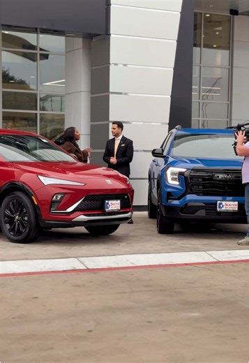 Thank you to @Jada Picks It and @KSAT12 | SATX local news for coming out to do a live segment at the dealership this morning! 🤩 Hopefully we gave some tips that will help you find your next ride. 👀 📲 726-600-2511 💻 www.southsanantoniobuickgmc.com 🏢 8155 S Interstate 35 Access Rd, San Antonio, TX 78224 #southsanantoniobuickgmc #buick #gmc #ksat