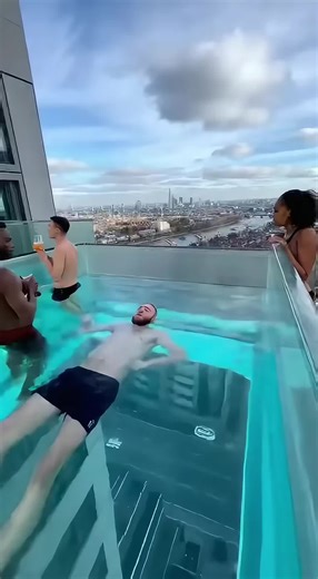 Dangerous Glass Water Pool: Infinity Pool Mishap