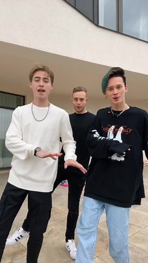 Discover the Dream Team House Experience