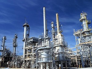 Suncor Energy asset sale points to dividend hike