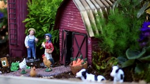 Miniature Farm Garden! 🐮🐔🚜🌽🏡 By: Garden Answer | MetDaan