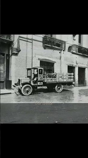 Witness the AMAZING 1921 Coca Cola Delivery Truck in Action