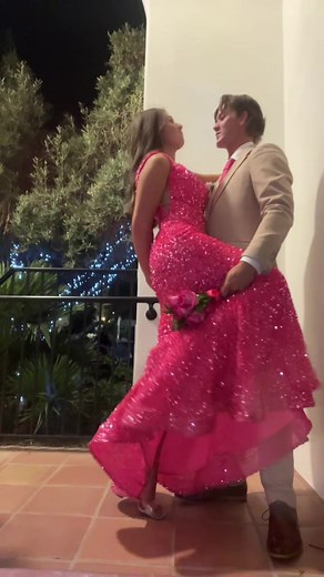 Prom💖💖 #fyp | and i'm feeling good transition prom couple
