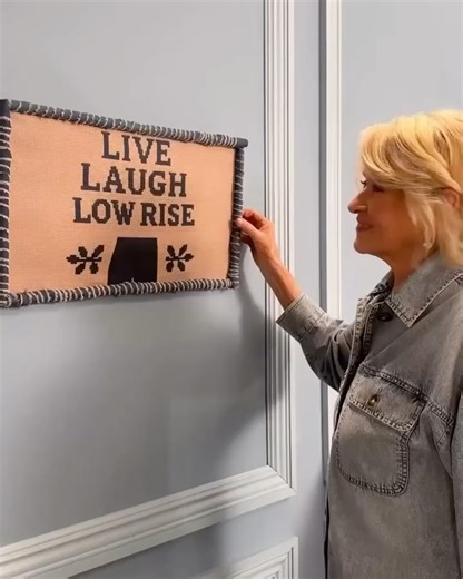 American Eagle Outfitters - CR on Reels | Facebook