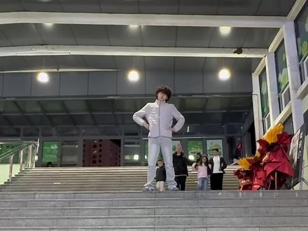 究竟是有多绝望 才能跳出如此悲伤的舞蹈 #唐嘉琦,唐嘉琦撕裂舞视频- 抖音