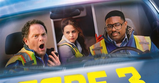 Code 3 Trailer: The Office’s Rainn Wilson & Lil Rel Howery Are Paramedics You Don’t Want
