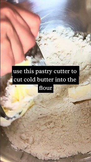 #howto use a pastry cutter #bakingtips #kitchentools