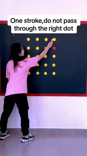 One stroke challenge #familygames #family #fyp