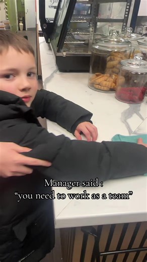 Crafting the Perfect CV for Retail Management Positions