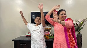 23K views · 880 reactions | Mummy ke naach naach kar tutte paer  | Kritika Malik | Facebook