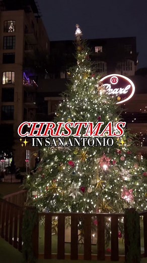 Christmas Lights in San Antonio: Festive Attractions & Free Displays