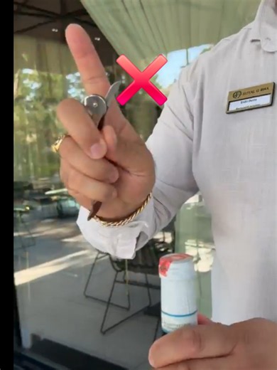 How to open a bottle of Wine #hospitality #manager #fypシ #winelover #restaurant @Royal_gmax