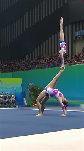 Mind-Blowing Moments in Female Acrobatics 🤯