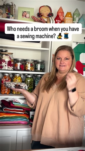 Amy Chappell- sewing patterns that are fast and fun on Instagram: "A little hocus pocus and a whole lot of sewing focus! 🪄🖤 I’m teaching how to make this magical needle book in my upcoming LIVE class! You’ll learn my favorite tips for stitching it together, plus spend a few hours sewing along with me (no broom required 😉). ✨Join the class and make your own handmade spell book- uh, I mean Needlebook! 🧙Sign up here: https://amerooniedesigns.newzenler.com/courses/deluxe-needlebook-live-class or