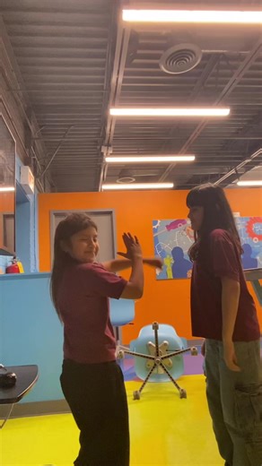 mkkl (@mkkl803)’s videos with I Walk This Earth All By Myself - Ekkstacy