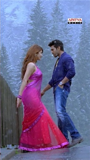 Nee Jathaga Song | Yevadu Movie | Ram Charan, Shruti Haasan #Shorts #Trending #Viral
