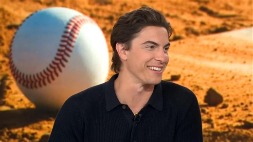 A Broadway star on his new role with the Savannah Bananas