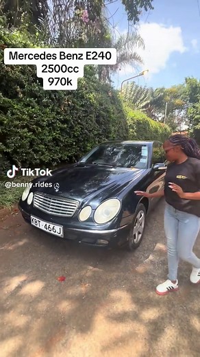 Explore the Mercedes Benz E240 Features and Performance