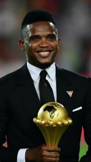 L'histoire de Samuel Eto'o la légende d'Afrique 😲 #shorts