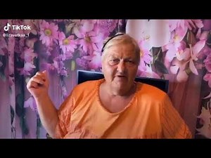 ЛЕДИ БАГ И СУПЕР КОТ: ПЕРЕВОПЛОЩЕНИЯ БАБУШКИ В ЛЕДИ ПЧЕЛУ 🤣🤣