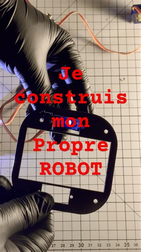 Je construis mon propre robot arduino le torse