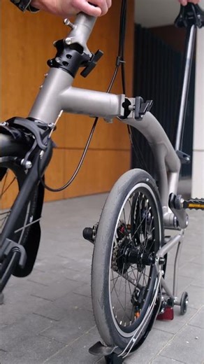 Brompton T Line – Titanium Folding Bike in Action