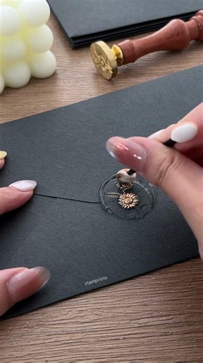 How to Make Floral Details Pop on Clear Wax