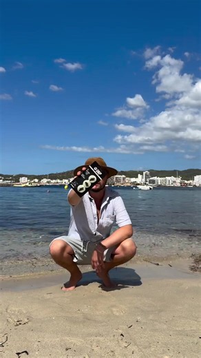 BIG SNIP takes over the beach. CATCH THE SNIP catchthesnip.com #viral #catchthesnip #foryoupage❤️❤️ #reels #reel