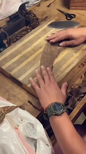Vlad, a Cuban cigar roller, showcases how to wrap the pressed cigar in the wrapper leaf. Truly a maestro of his craft 🇨🇺🍂🤠 Have you heard about our rolling school? Bobalu Cigar Company presents Cigar Roller School. This intensive seven (7) day course is geared toward the cigar industry and those wanting to bring back cigar rolling skills to their own shop. Classes are on a one to one basis and instruction will be provided by highly experienced cigar rollers. We will teach you both the Cuban 