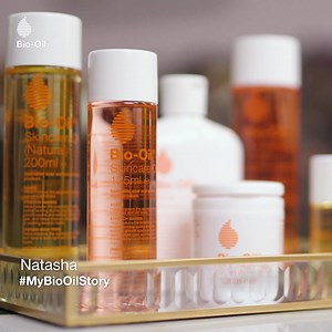 Improve the appearance of uneven skin tone with Bio-Oil® Skincare Oil featuring a blend of plant oils with Vitamin A and E. | Bio-Oil UK