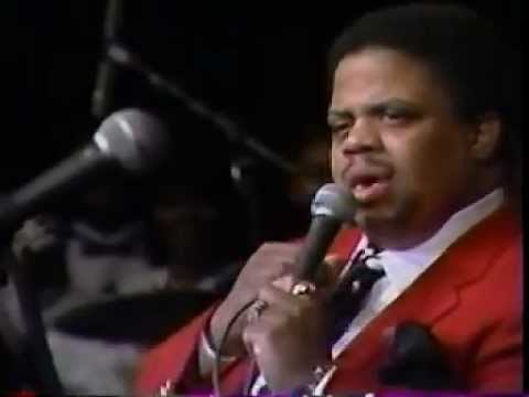 The Mississippi Mass Choir" I'm Pressing On!" (Plant My Feet On Higher Ground)!"