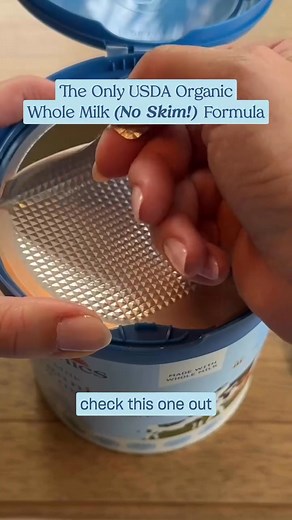 When it comes to combo feeding, parents deserve better than generic formulas. Nara delivers the first USDA organic whole milk formula in the U.S. without skim. The result? More milk fat, less oil. Not just another formula — a better one. Discover the new gold standard in infant formula. | Nara Baby