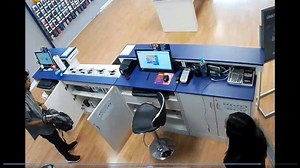 Metro Nashville Police ask for help identifying gunman who robbed MetroPCS store