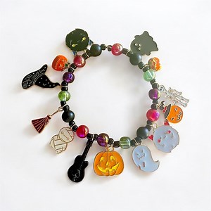Halloween Charm Bracelet- Handmade Beaded Chunky Charm Bracelet - Etsy