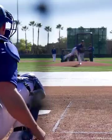1.1M views · 30K reactions | Yoshinobu Yamamoto is turning heads at Los Angeles Dodgers #SpringTraining.  : Los Angeles Dodgers | MLB | Facebook