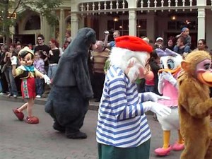 Disneyland Paris Halloween Parade october 2006