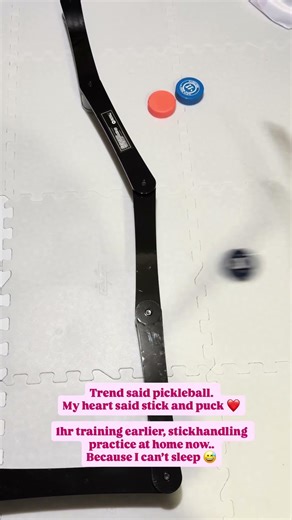 Stickhandling at home ❤️ #hockey